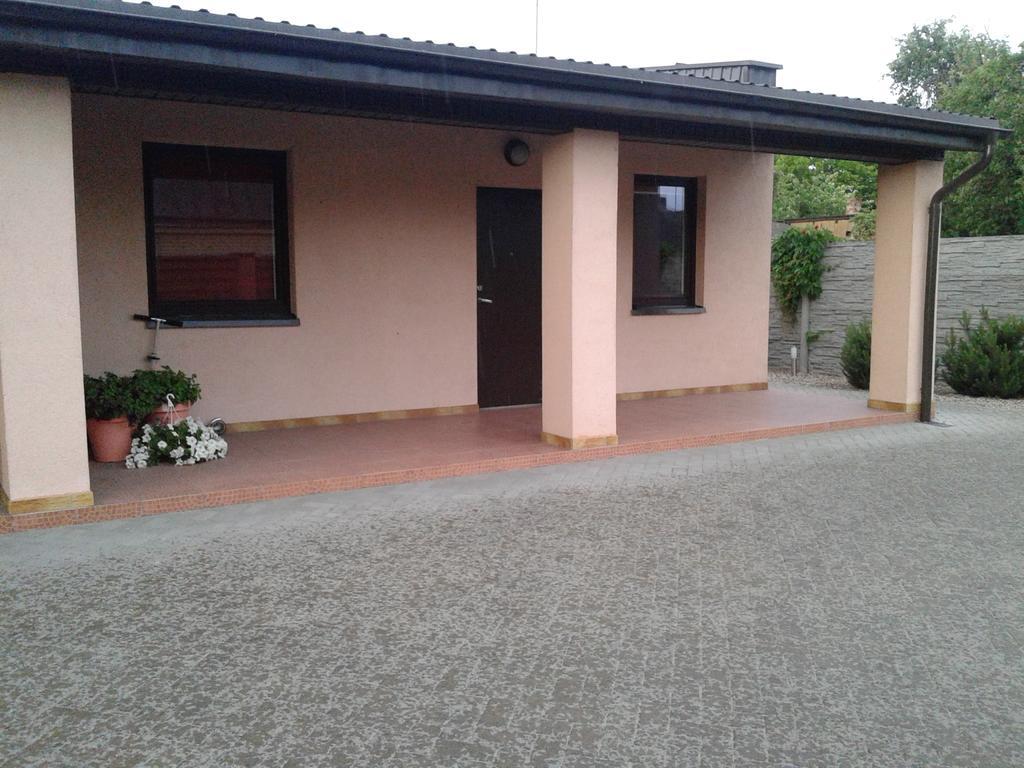 Apartments Near Old Town With Private Parking Kaunas Exteriör bild