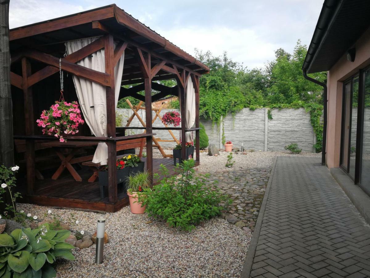 Apartments Near Old Town With Private Parking Kaunas Exteriör bild